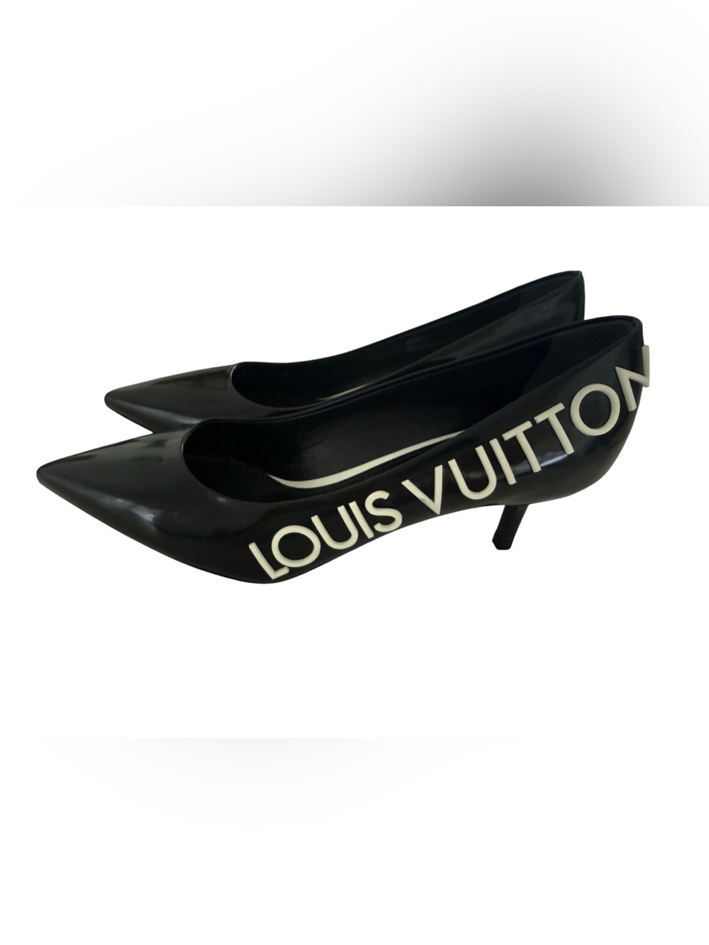 Louis Vuitton Heels NWOT Signature Logo Pumps